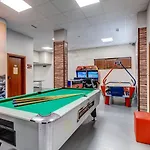 From Sunrise To Sunset At Oak Apartment