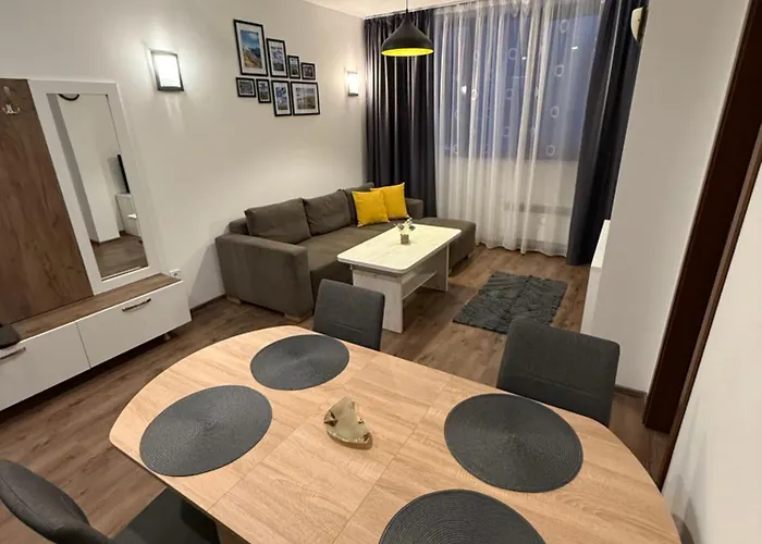 From Sunrise To Sunset At Oak * Smolyan