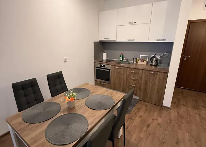 From Sunrise To Sunset At Oak * Smolyan