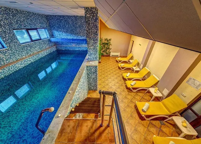 From Sunrise To Sunset At Oak *