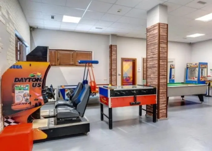 From Sunrise To Sunset At Oak *